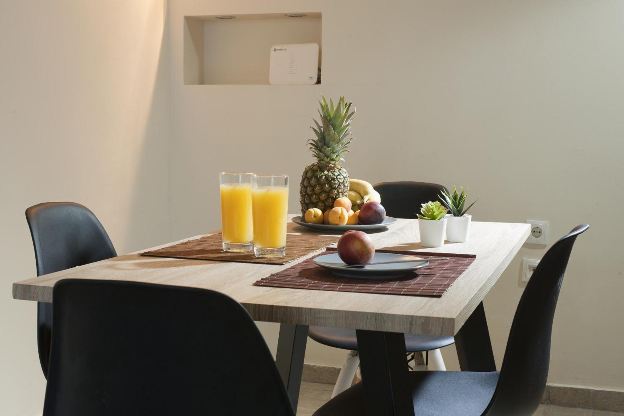 Comfortable Apartment At The Foot Of The Odeon Of Herodes Atticus Athén Kültér fotó