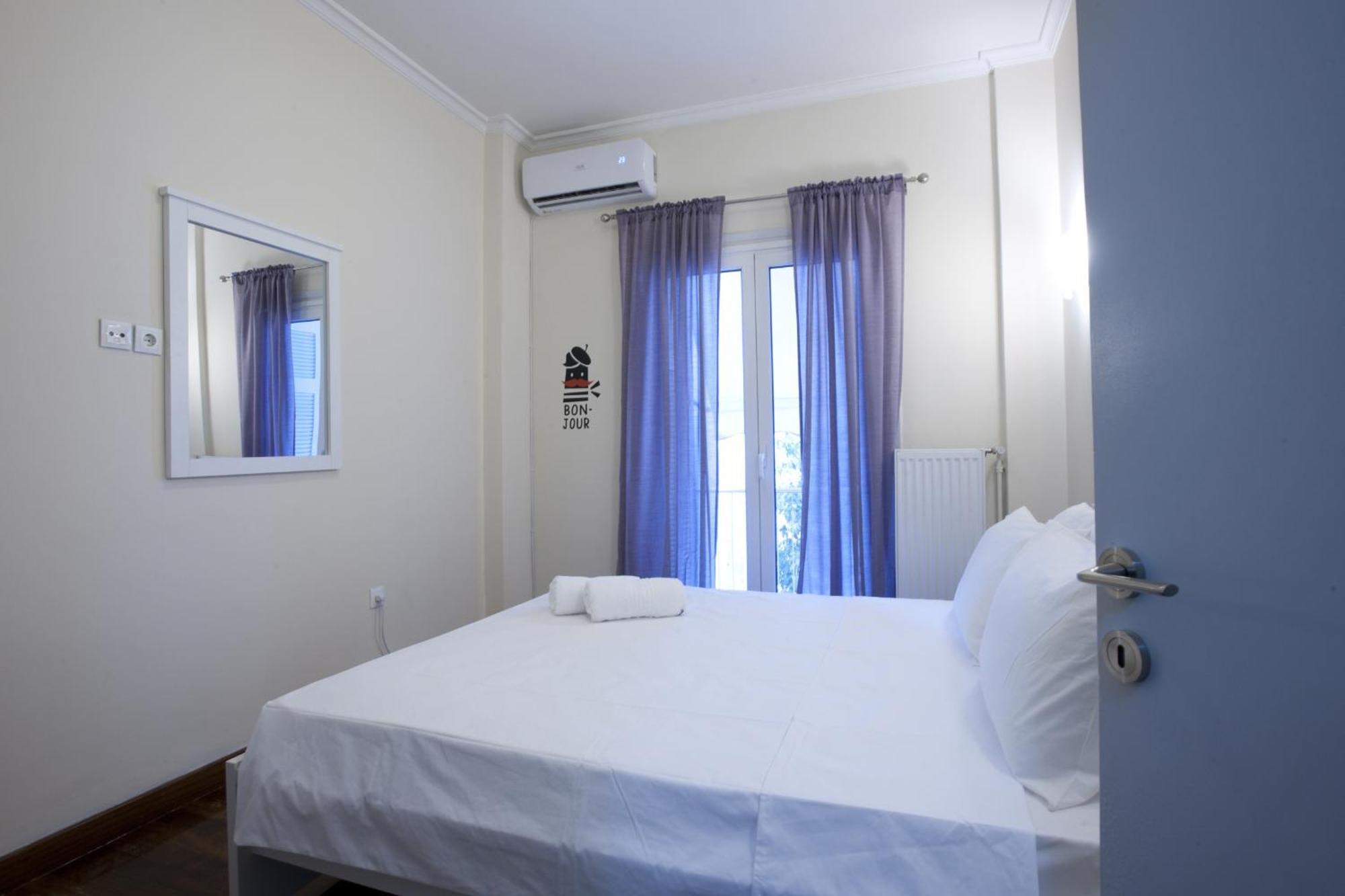 Comfortable Apartment At The Foot Of The Odeon Of Herodes Atticus Athén Kültér fotó